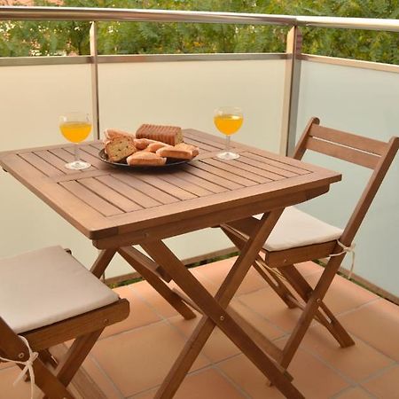 Apartamentos Navas Barcelona Ruang foto