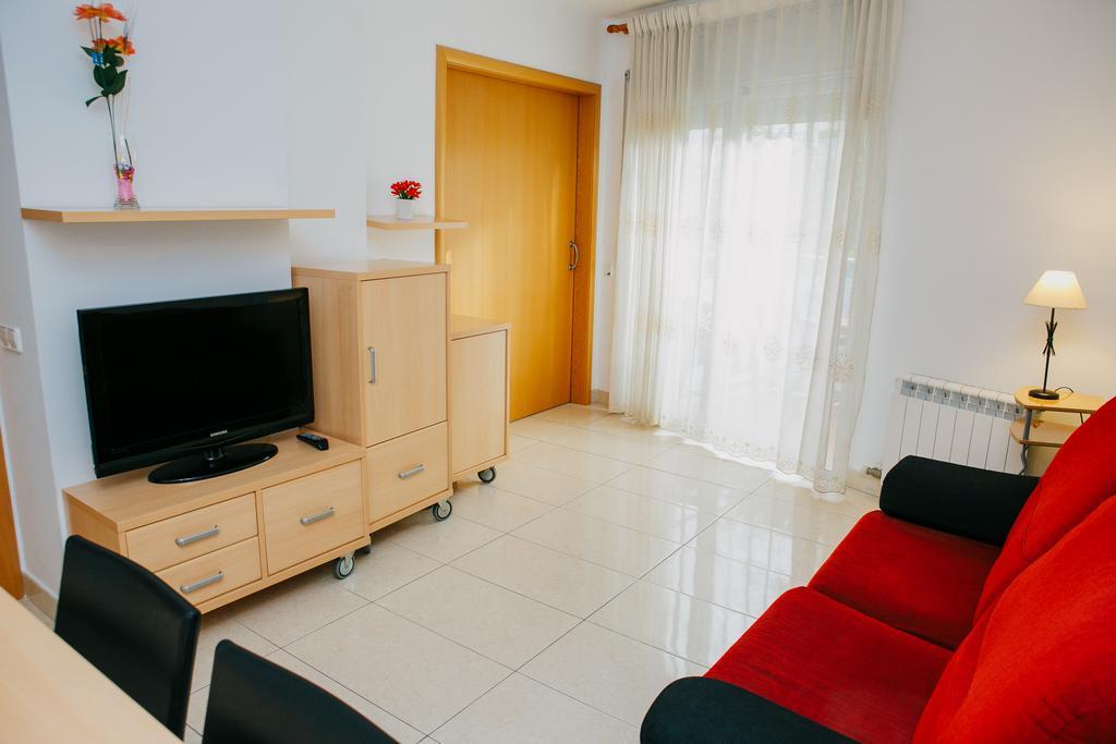 Apartamentos Navas Barcelona Bagian luar foto