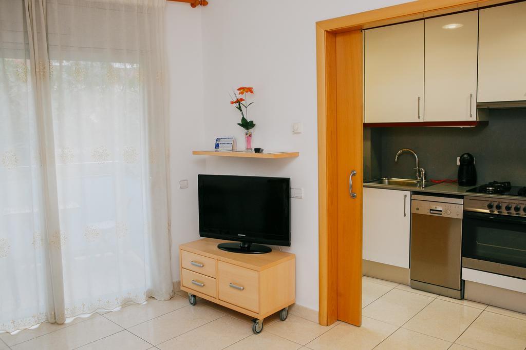 Apartamentos Navas Barcelona Bagian luar foto