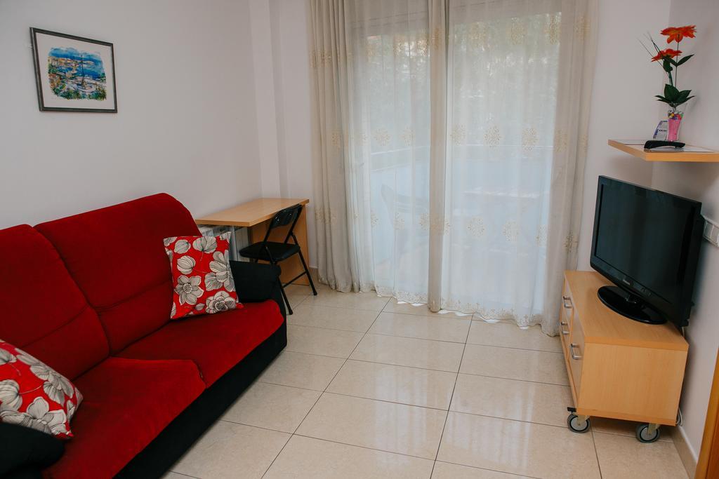 Apartamentos Navas Barcelona Bagian luar foto