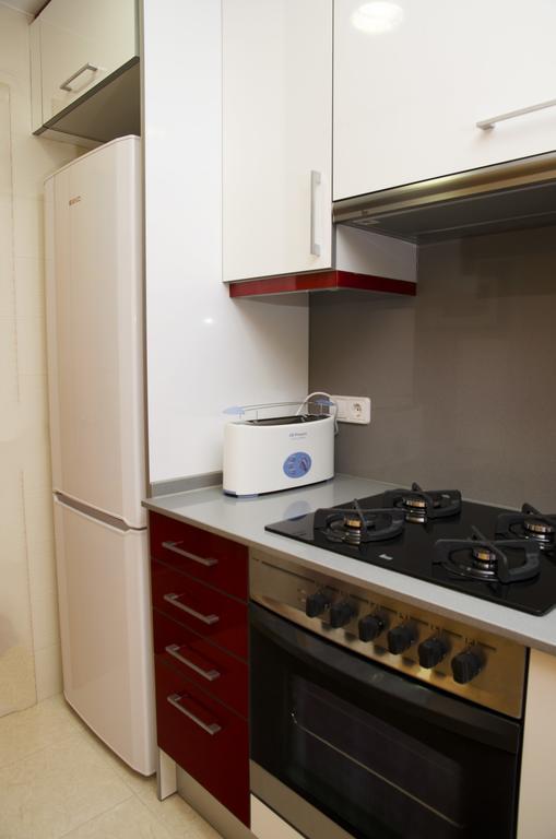 Apartamentos Navas Barcelona Bagian luar foto